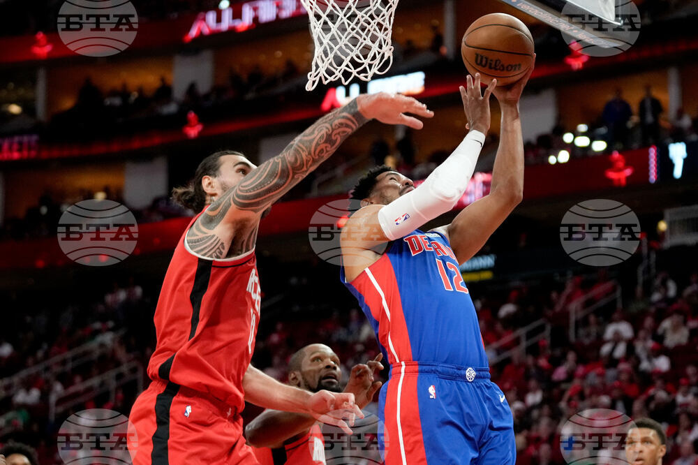 Pistons Rockets Basketball