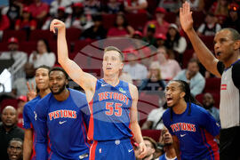 Pistons Rockets Basketball