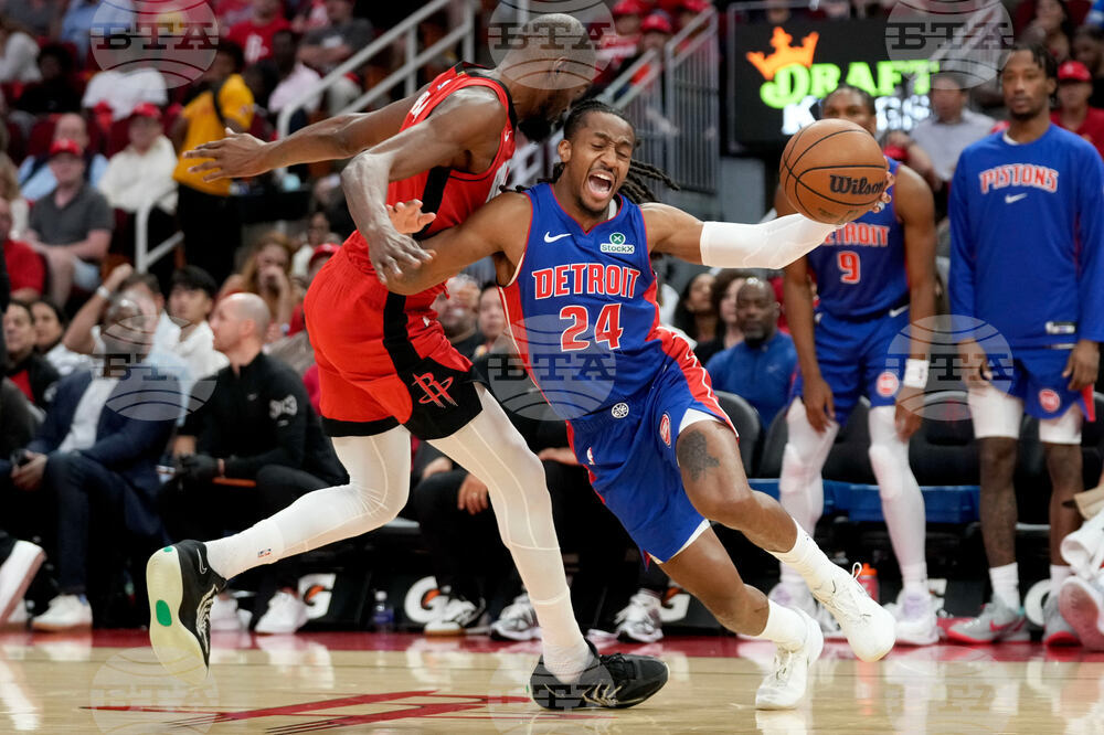 Pistons Rockets Basketball