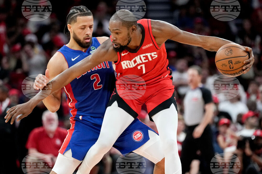 Pistons Rockets Basketball