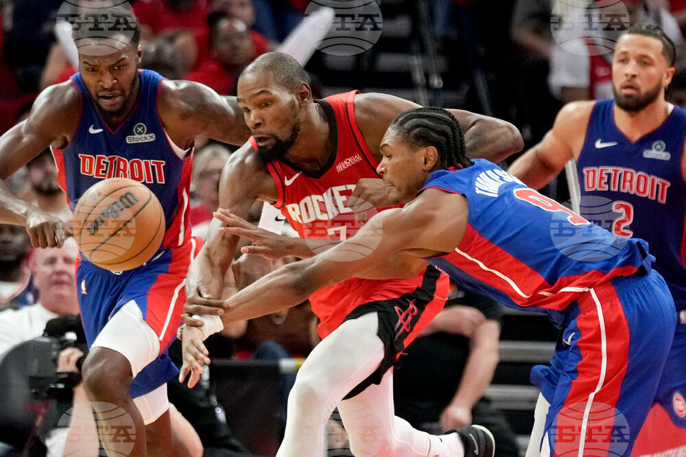 Pistons Rockets Basketball