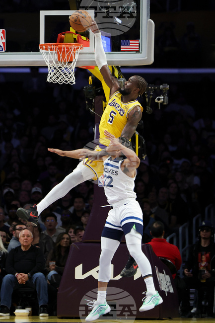 Лос Анджелис Лейкърс победи Минесота в мач от НБА