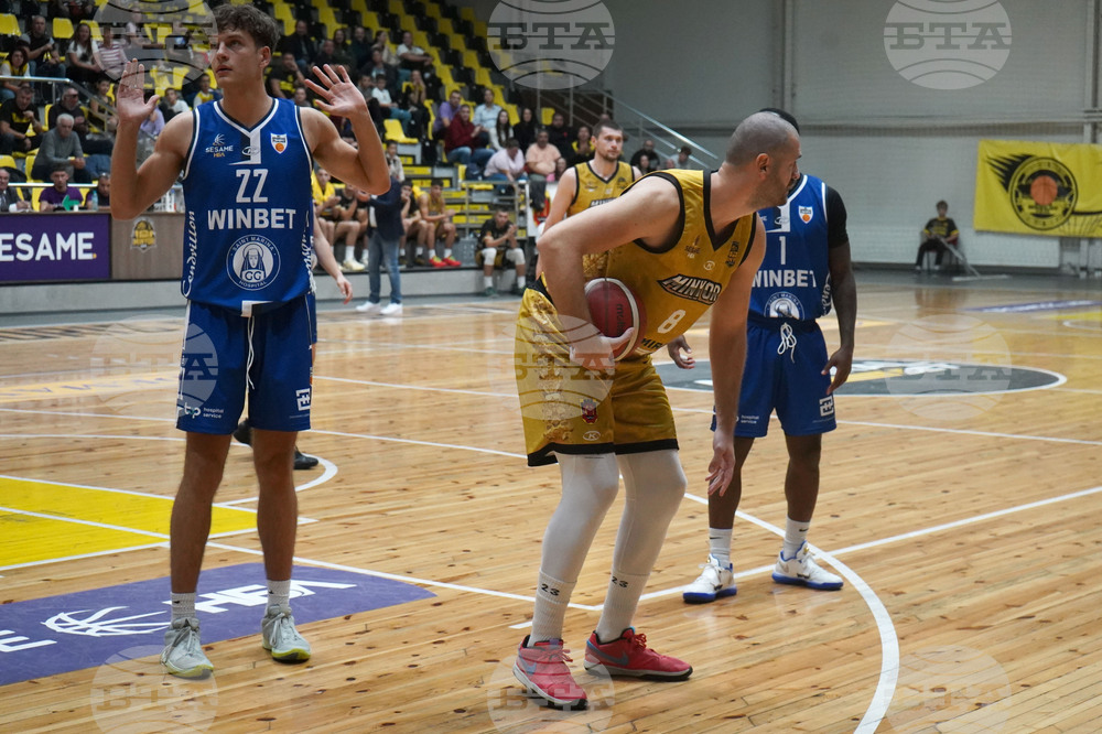 Перник - баскетбол - Миньор 2015 - Спартак Плевен