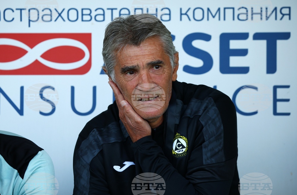 Трябва да изчистим някои индивидуални грешки, сигурен е наставникът на Славия Ратко Достанич