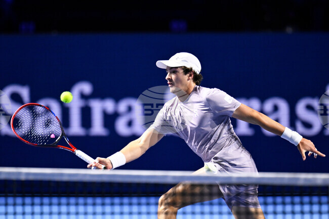 Жоао Фонсека и Алехандро Давидович Фокина се класираха за финала на турнира по тенис в Базел