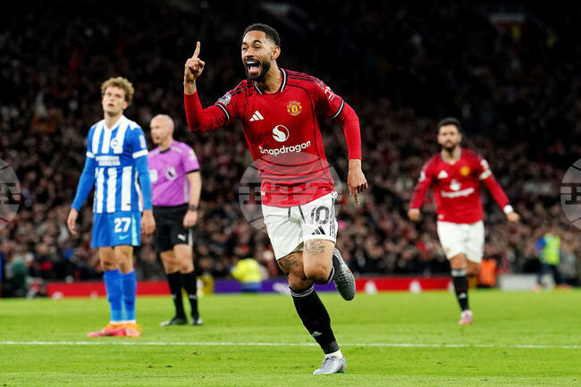 Матеуш Куня е под въпрос за мача с Евертън заради контузия