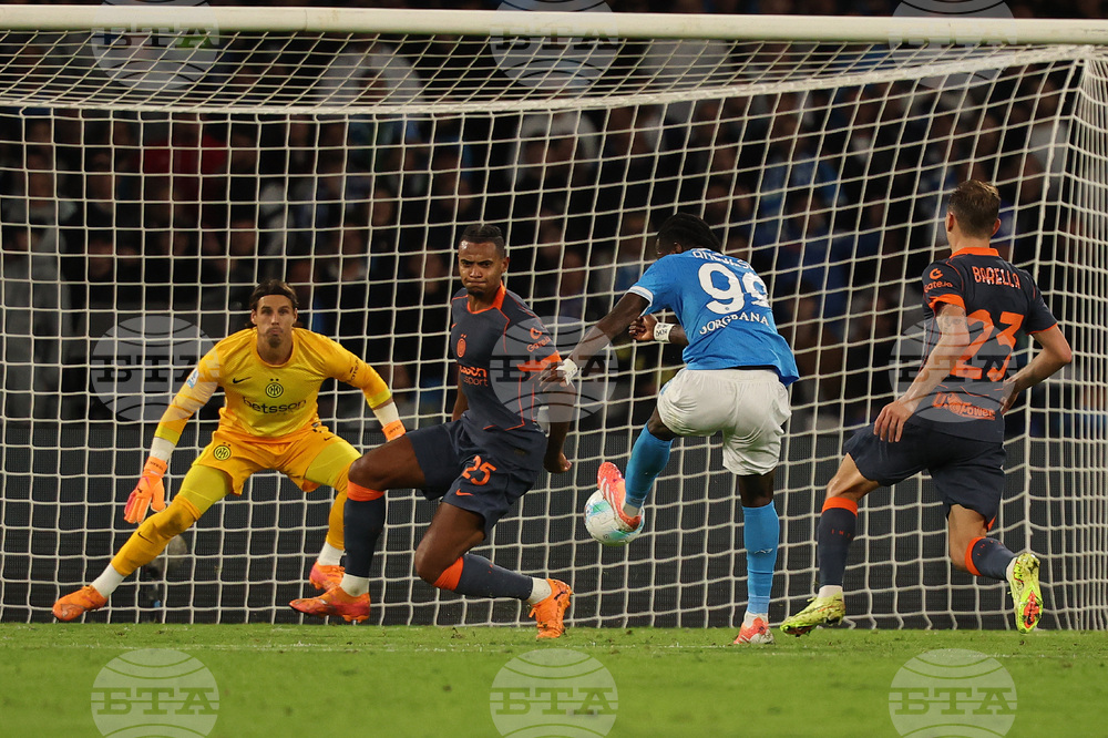 Наполи победи Интер в дербито на кръга в Италия и оглави класирането