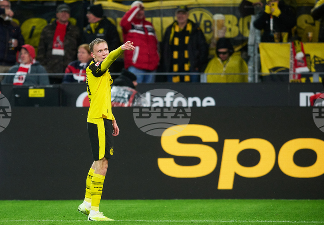 Максимилиан Байер е под въпрос за утрешното домакинство на Борусия Дортмунд срещу Виляреал в Шампионската лига