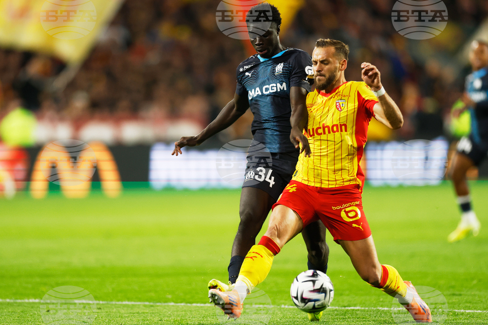 Защитник на Ланс получи двойна фрактура на крака по време на тренировка