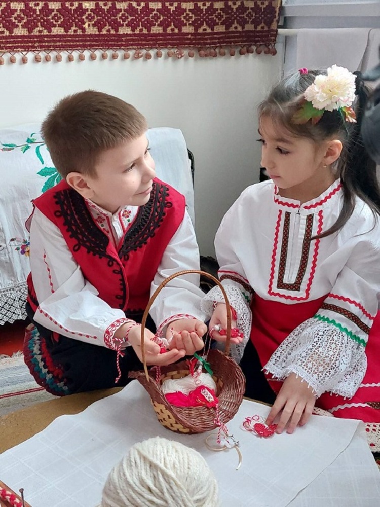 Празник на мартеницата се проведе в гимназията в Болград