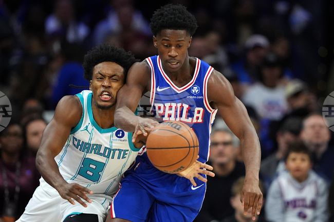 Hornets 76ers Basketball