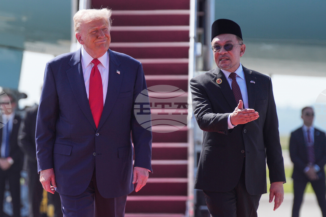 Президентът на САЩ Доналд Тръмп пристигна в Малайзия