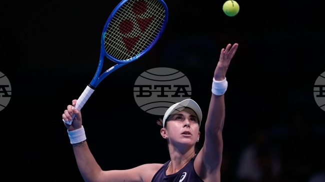 Белинда Бенчич и още две от поставените достигнаха до четвъртфиналите на турнира по тенис за жени в Хонконг