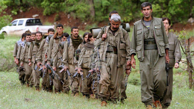 Ройтерс: Турция подготвя закон, който ще позволи на бойците на ПКК да се завърнат у дома от скривалищата си в Северен Ирак