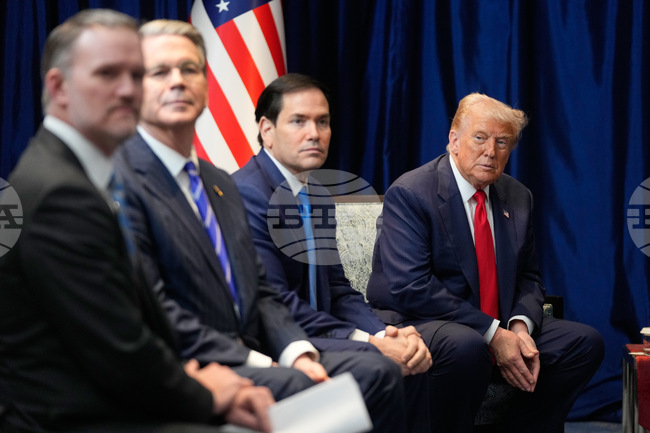 Тръмп и финансовият министър на САЩ Бесънт са уверени в постигането на търговска сделка с Китай