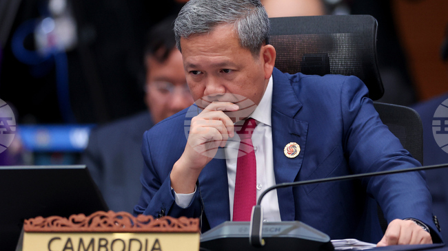 АКП: Камбоджанският премиер пристигна във Франция за задълбочаване на стратегическите връзки