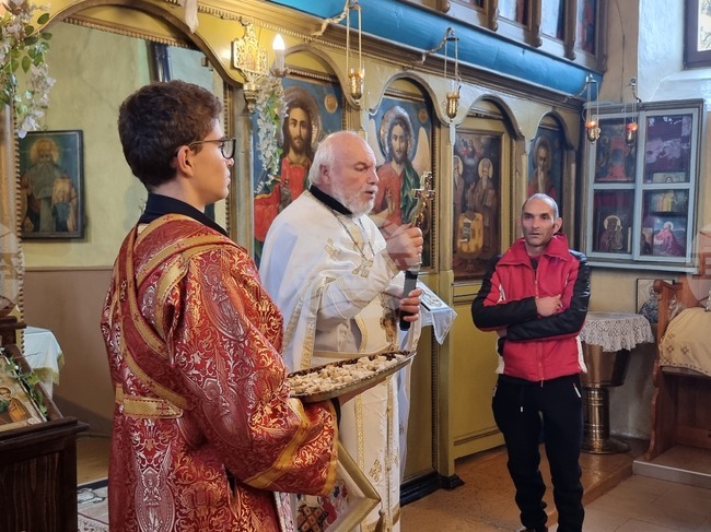 В Деня на Радомир своя храмов празник отбеляза църквата „Св. вмчк Димитър“