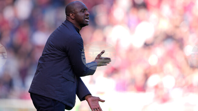 Патрик Виейра бе освободен от треньорския пост в Дженоа