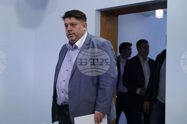 Ротацията на председателя на Народното събрание е политически акт с технически характер, каза вицепремиерът Атанас Зафиров