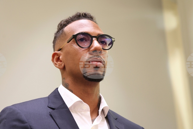 Байерн (Мюнхен) отмени треньорския стаж на Жером Боатенг след протест на феновете