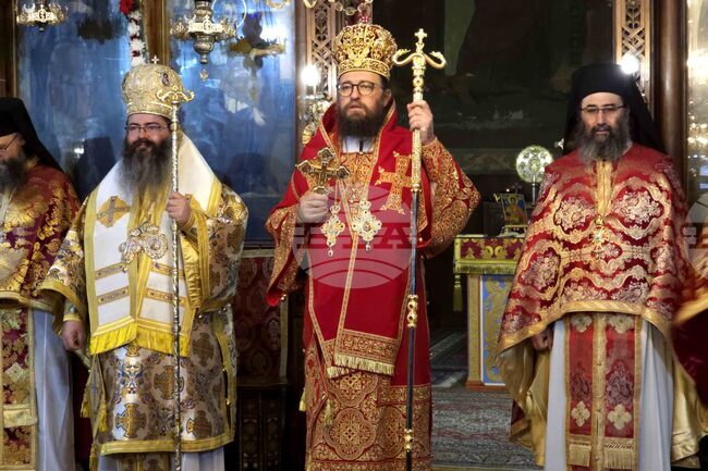 Мъченическият подвиг на св. Димитър ни показва как да живеем за Бога и за ближния, каза Видинският митрополит Пахомий