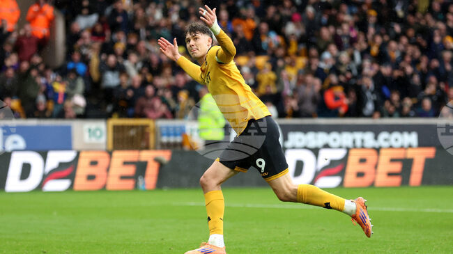 Кристъл Палас привлече нападател от Уулвърхямптън за близо 50 милиона паунда