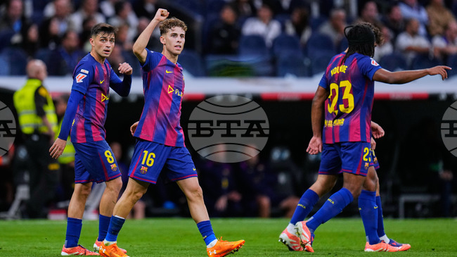 Барселона може да проведе приятелски двубой в Перу през декември