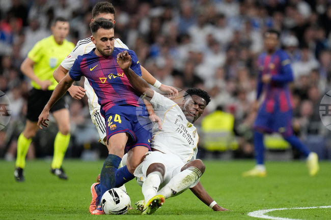 Треньорът на Пари Сен Жермен Луис Енрике иска отново да работи със защитника на Барселона Ерик Гарсия