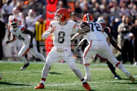 Browns Patriots Football