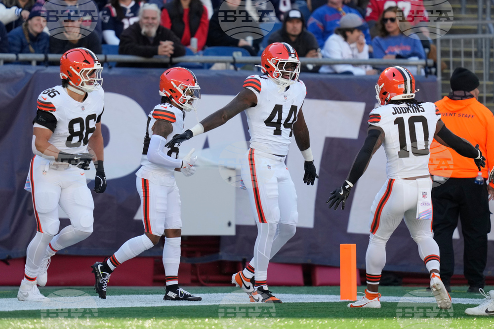 Browns Patriots Football