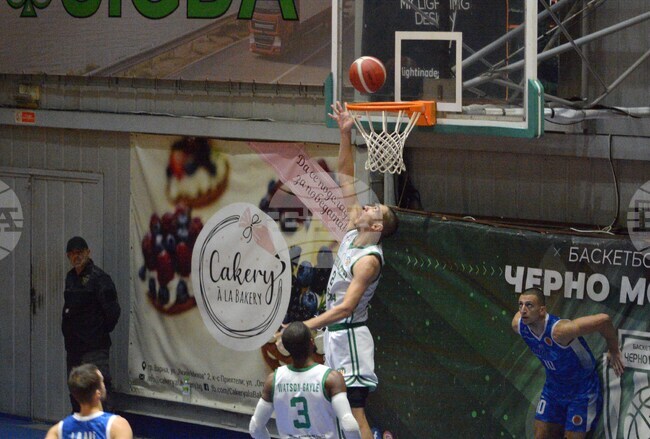 Черно море Тича победи Левски в баскетболното първенство при мъжете