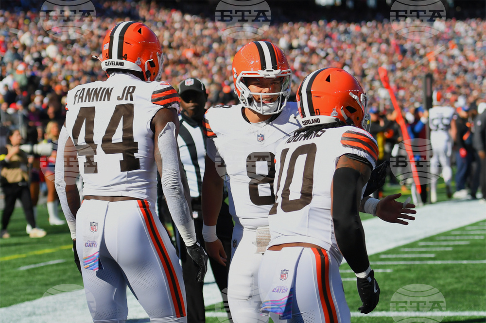 Browns Patriots Football