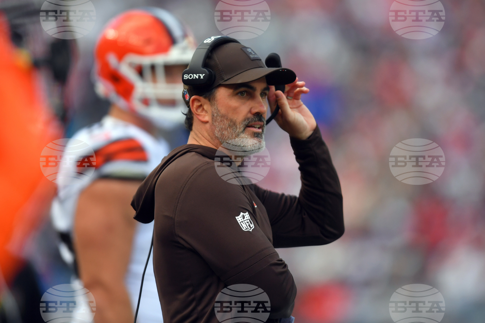 Browns Patriots Football