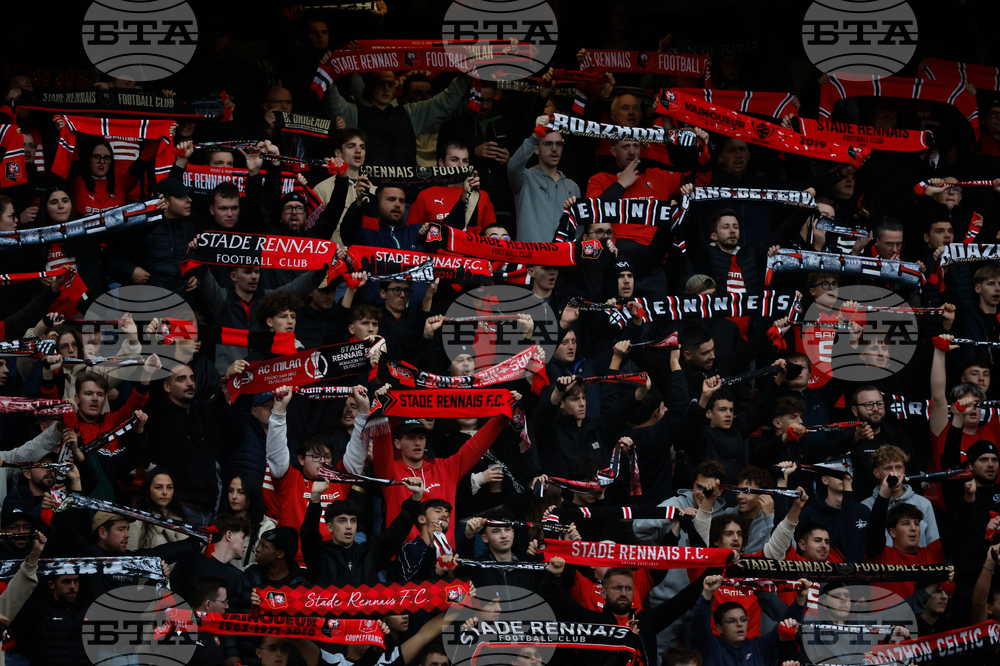 Рен се наложи при гостуването си на Лил 