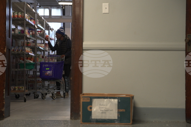 US IN Food Banks Shutdown