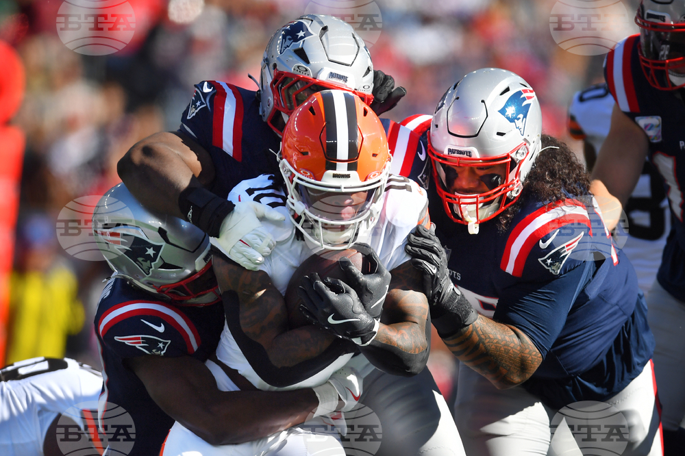 Browns Patriots Football