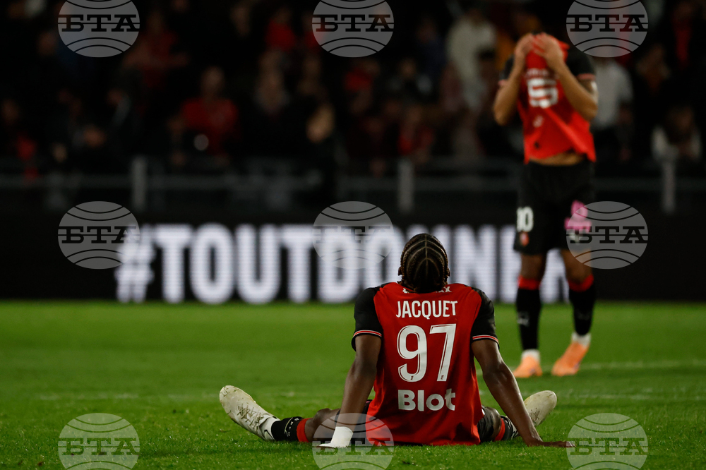 Манчестър Юнайтед следи двама футболисти на Рен