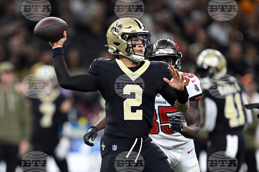 Buccaneers Saints Football