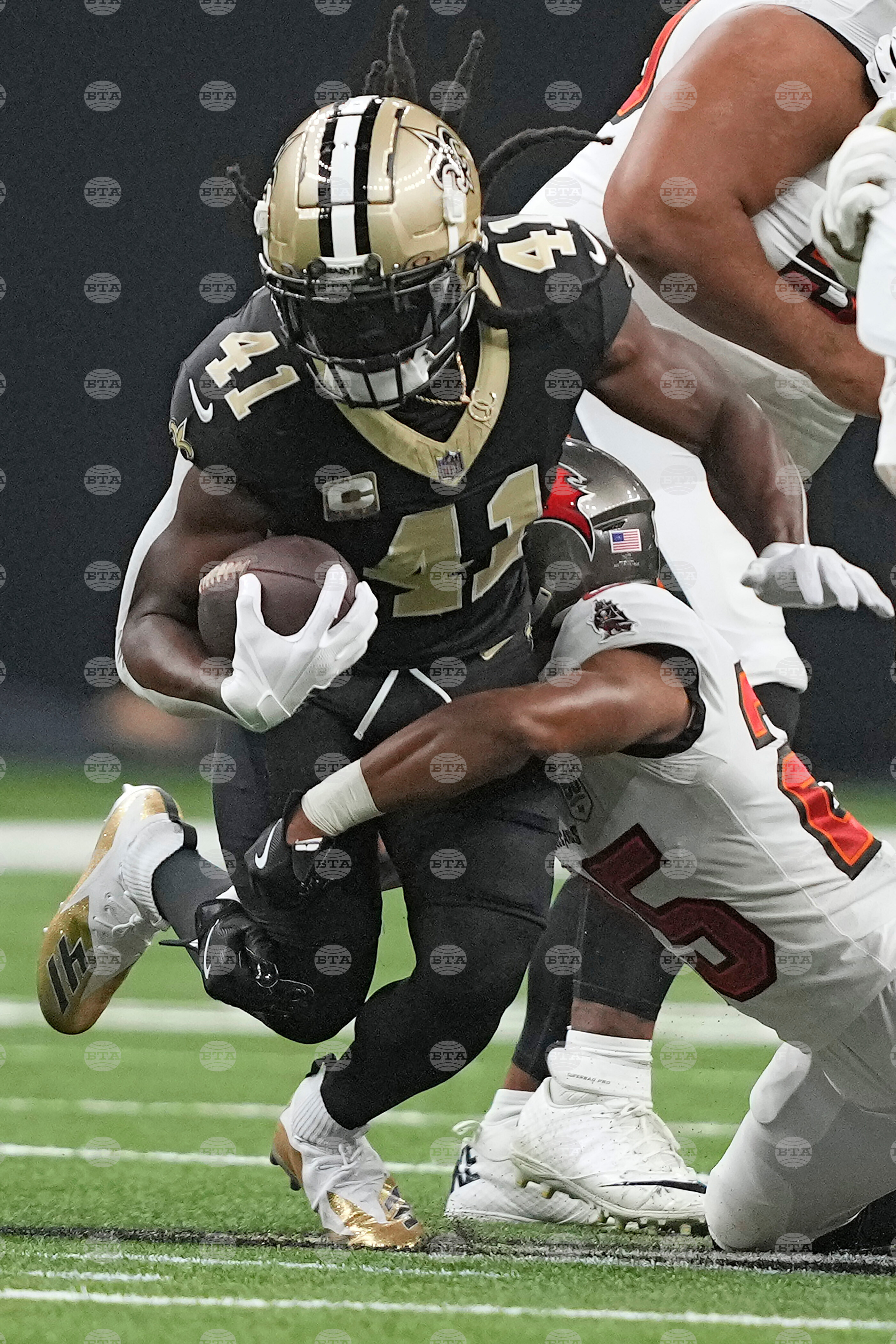 Buccaneers Saints Football