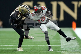 Buccaneers Saints Football