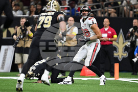 Buccaneers Saints Football