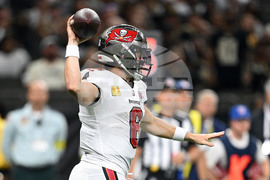 Buccaneers Saints Football