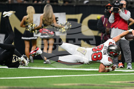 Buccaneers Saints Football