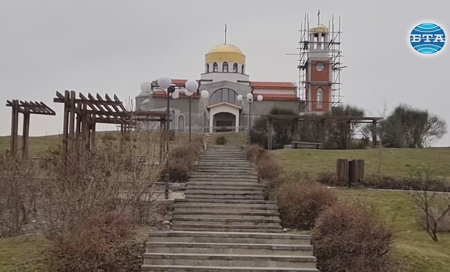 Оборудването на новостроящия се храм „Св.Петка“ в Сливен се бави заради войната в Украйна