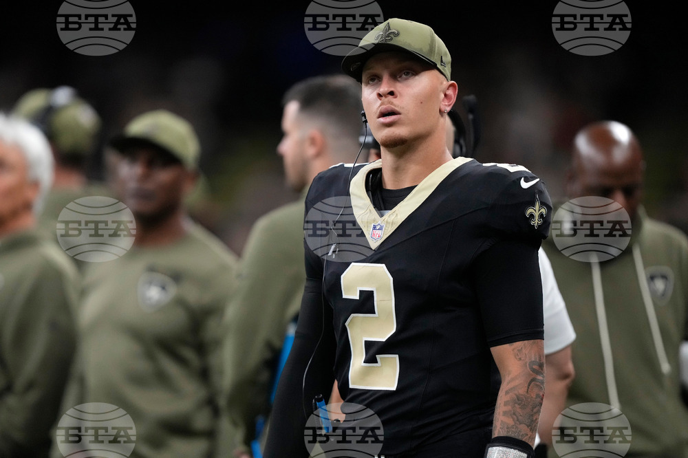 Buccaneers Saints Football