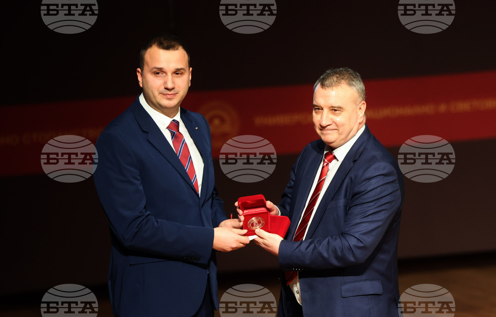 Президент - НПСС - УНСС - Студент на годината