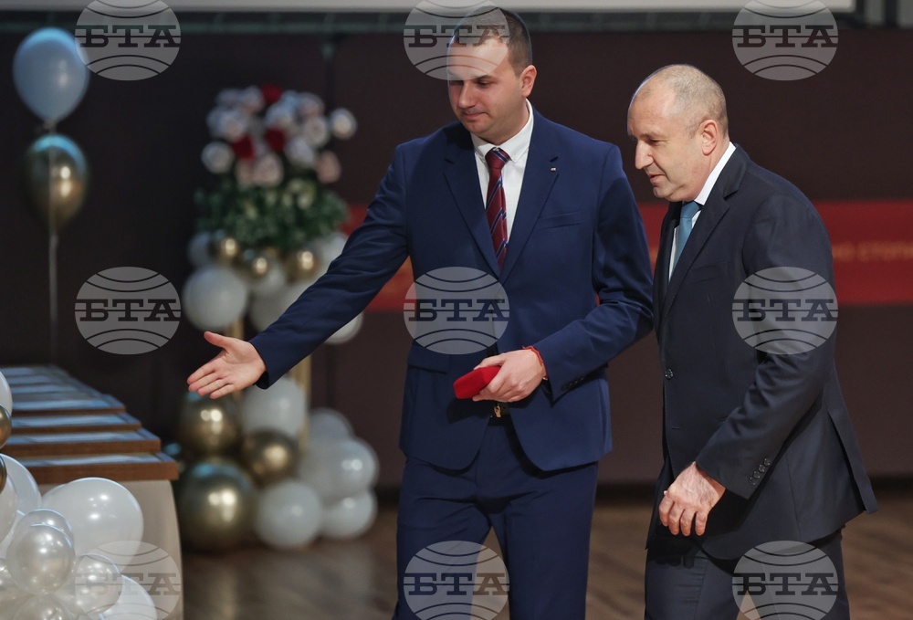 Президент - НПСС - УНСС - Студент на годината