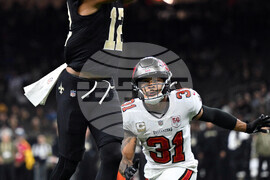 Buccaneers Saints Football