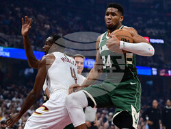 Bucks Cavaliers Basketball