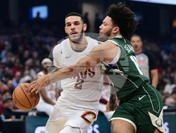 Bucks Cavaliers Basketball